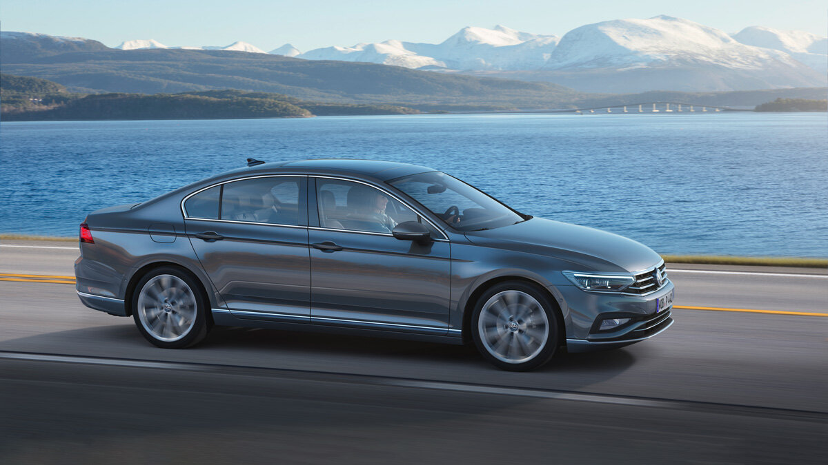 Часов не наблюдаю: изучаем рестайлинговый VW Passat