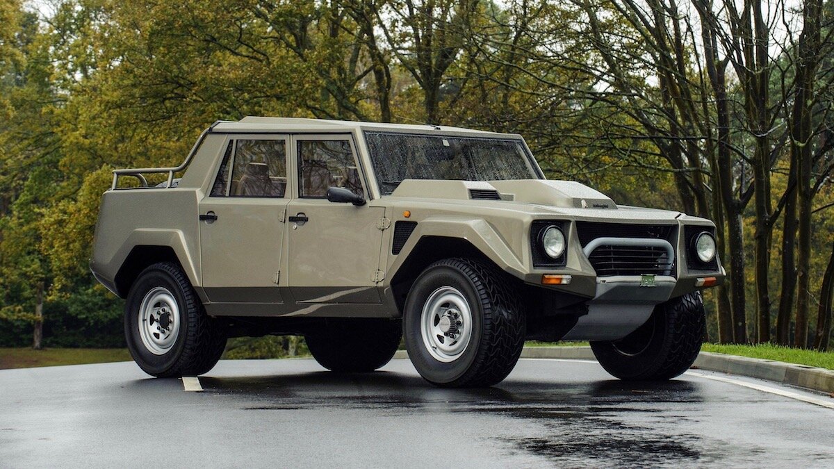 В Lamborghini задумались над преемником внедорожника LM002