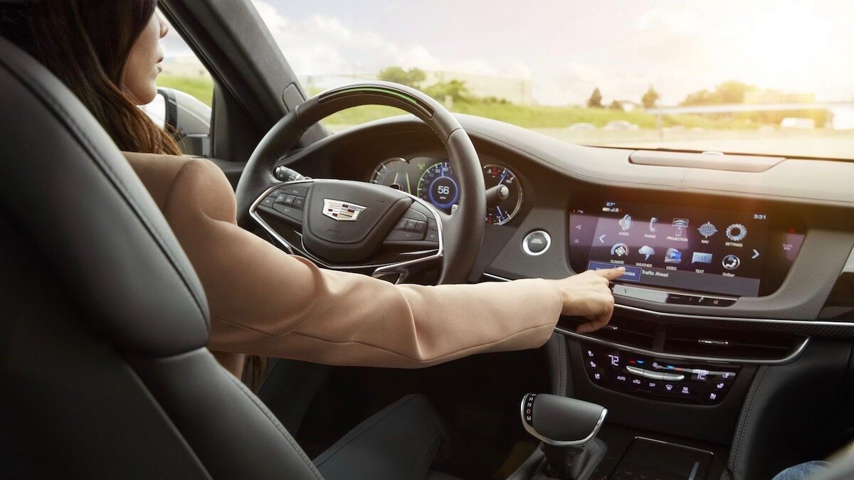 Оказывается, автопилот Cadillac слепнет на солнце