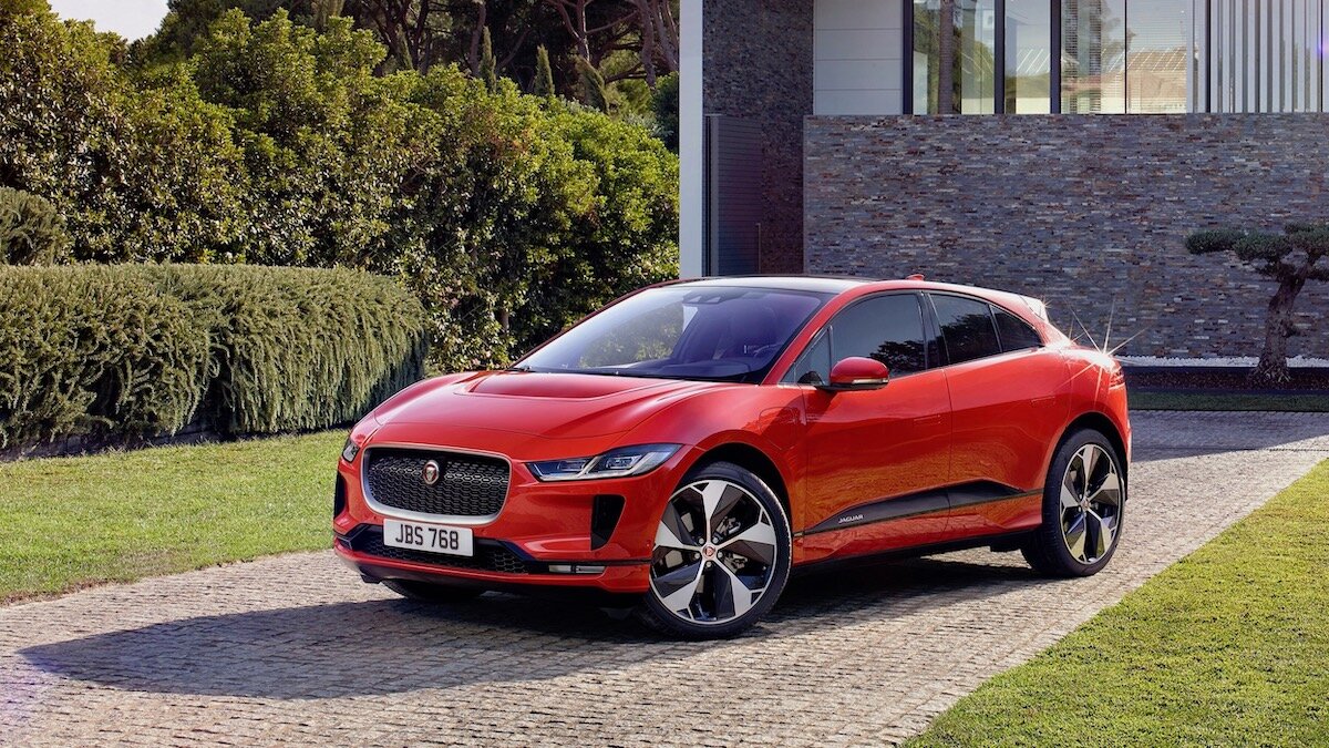 Всемирным автомобилем года стал кроссовер Jaguar