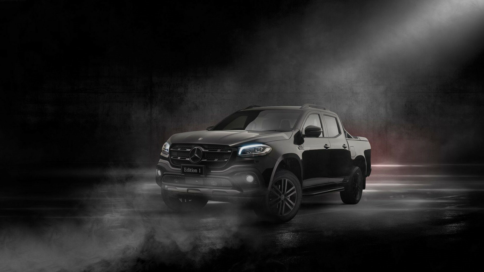 У пикапа Mercedes-Benz появилась очень чёрная спецверсия