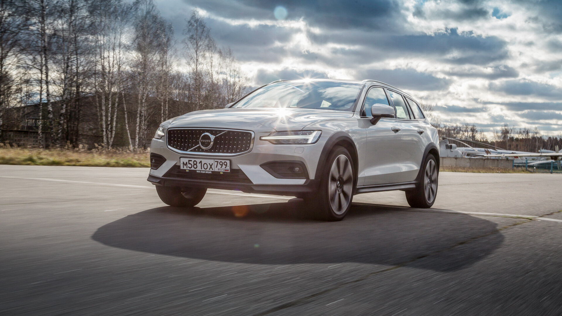 Побег из райсобеса: подробный тест Volvo V60 Cross Country