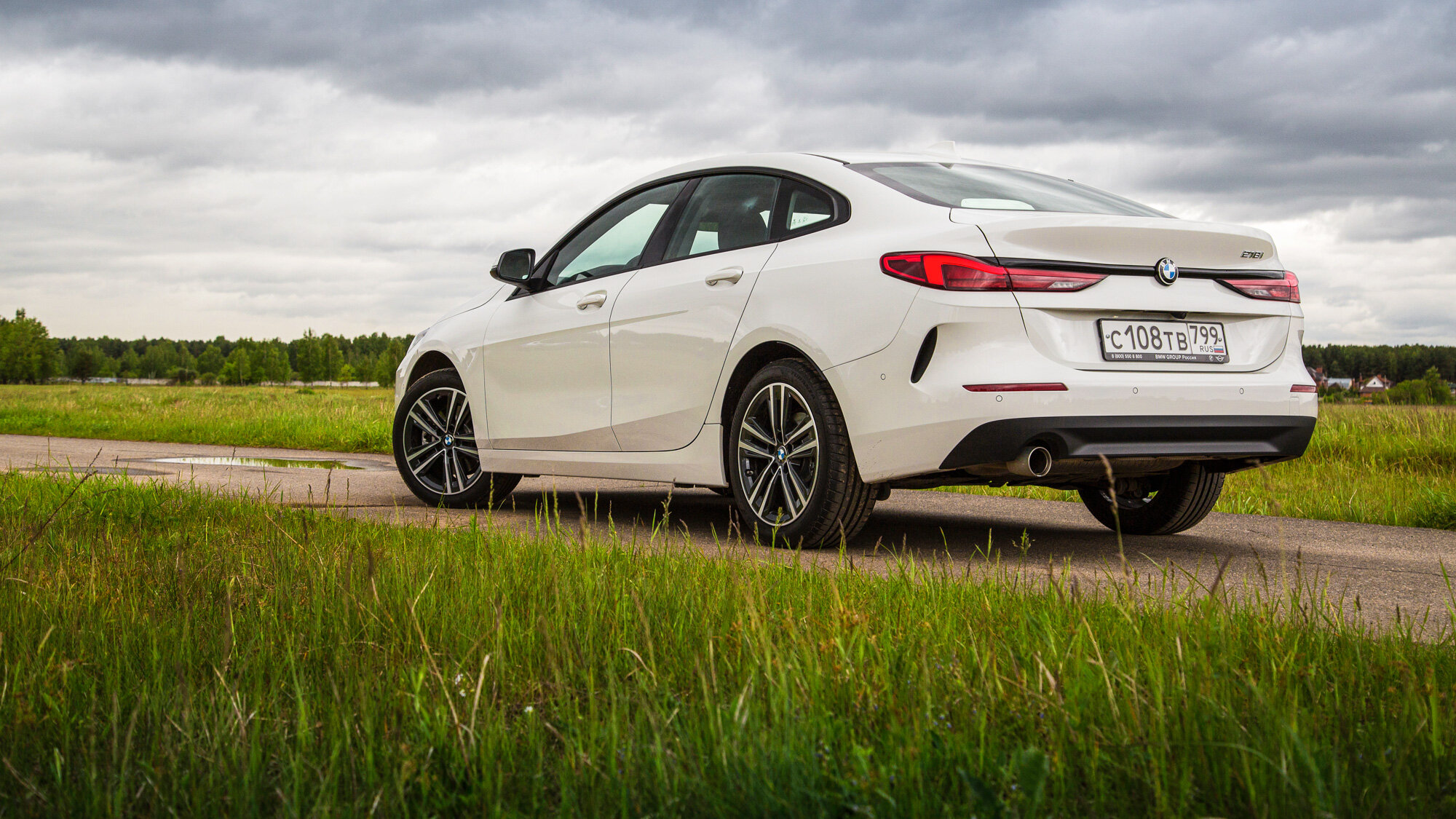 Единица с хвостиком: подробный тест BMW 218i Gran Coupe
