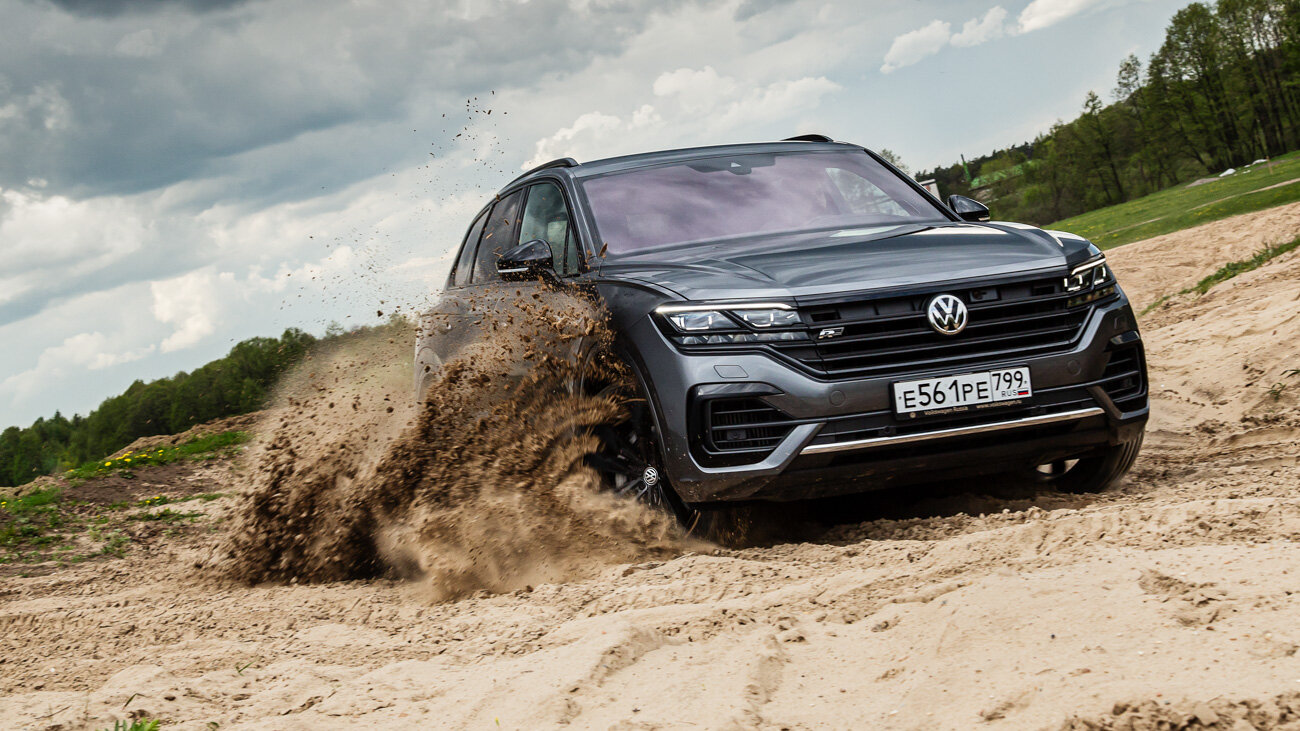 Бремя лидера: подробный тест кроссовера Volkswagen Touareg
