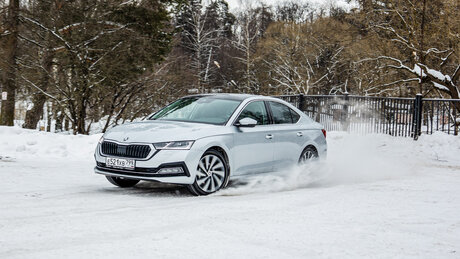 Стерпится! Слюбится? Все плюсы и минусы Skoda Octavia: подробный тест