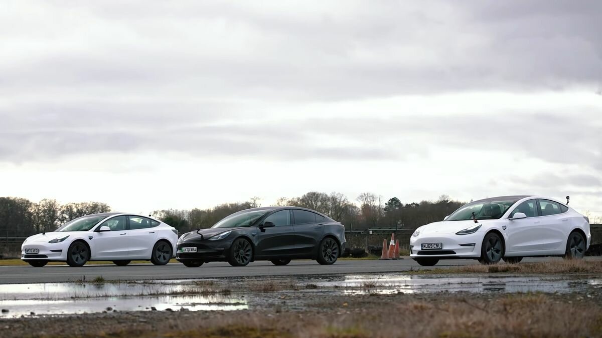 Не всё так просто: на прямой сравнили три Tesla Model 3 в разных версиях