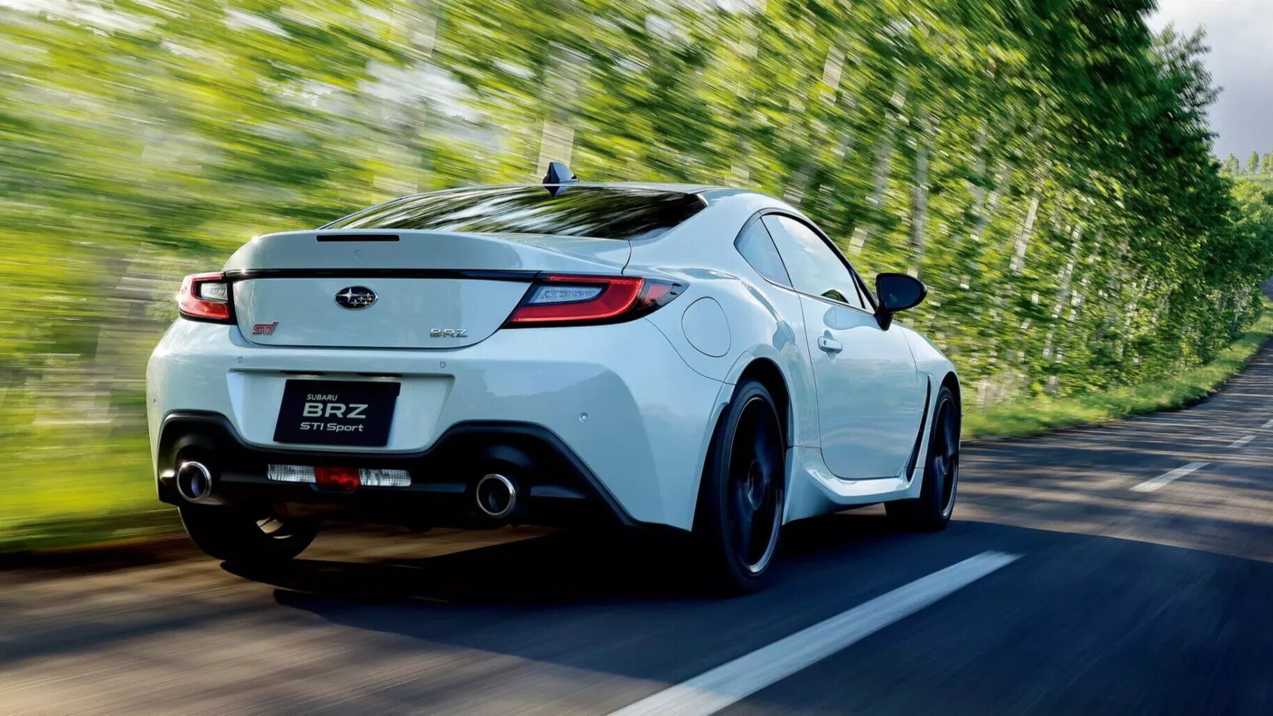 Обновлённые спорткупе Subaru BRZ и Toyota GR86 дебютируют в июле