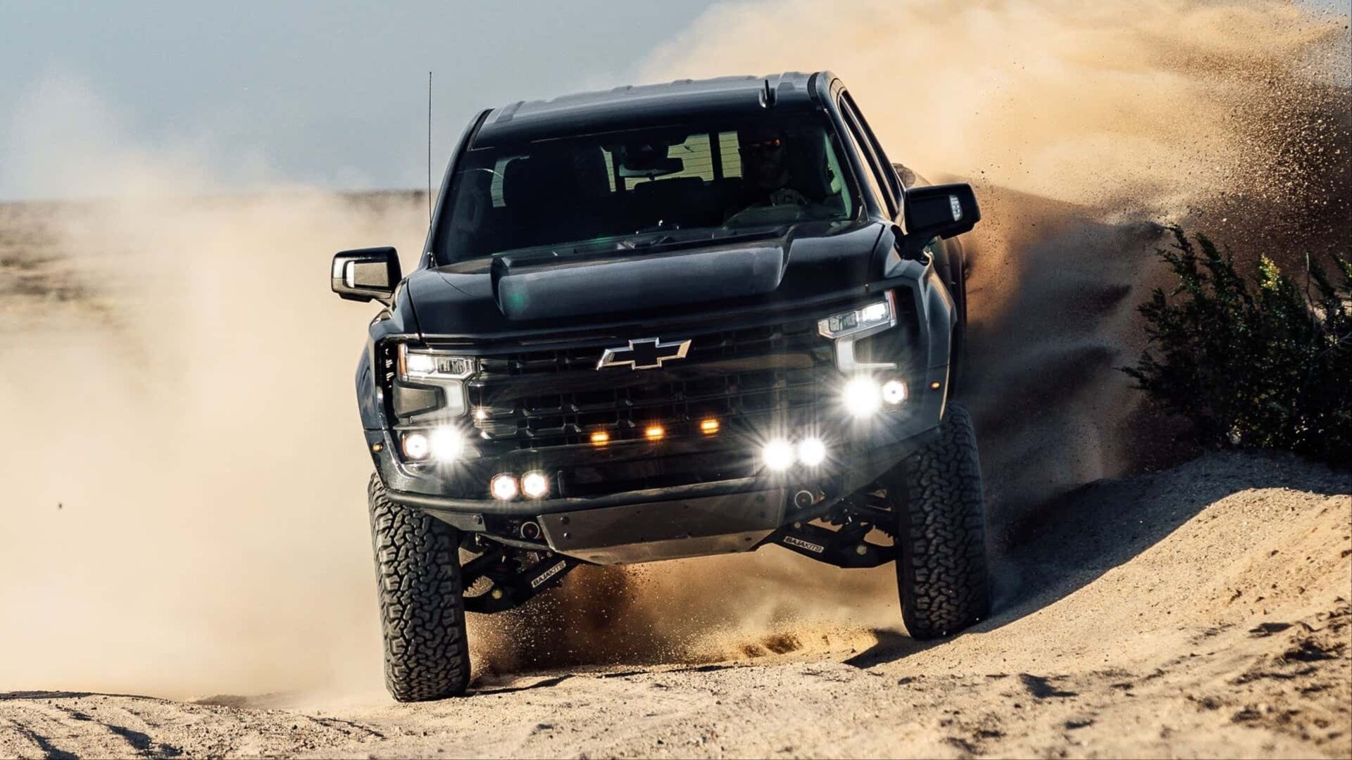 У Chevrolet Silverado появилась экстремальная версия с 700-сильным мотором и ценой 210 тысяч долларов