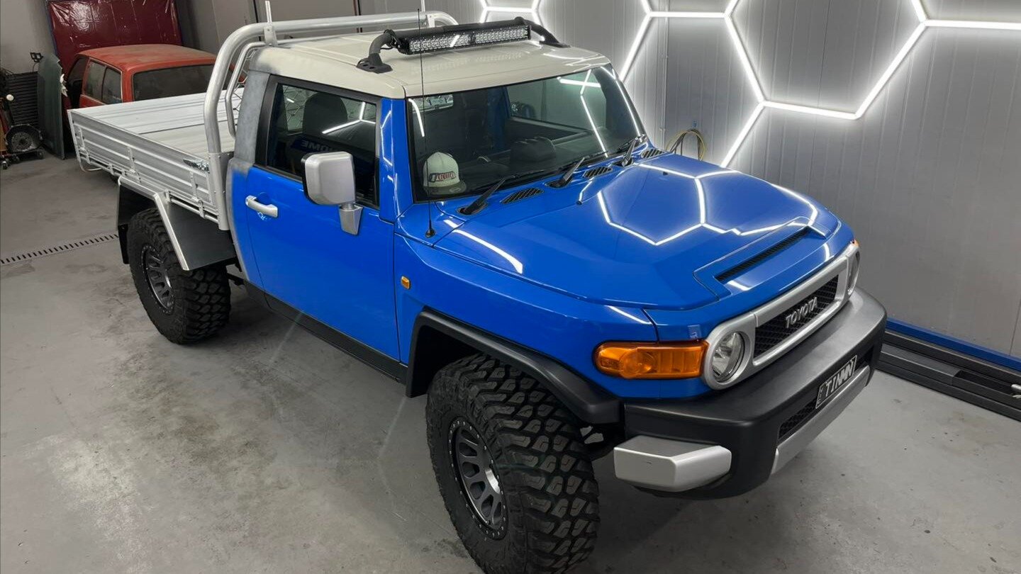 Культовый внедорожник Toyota FJ Cruiser превратили в пикап