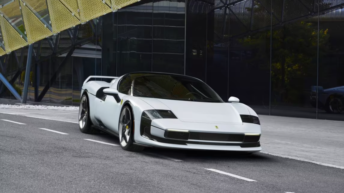 Ferrari «возродила» суперкар F40 на базе современного гибрида