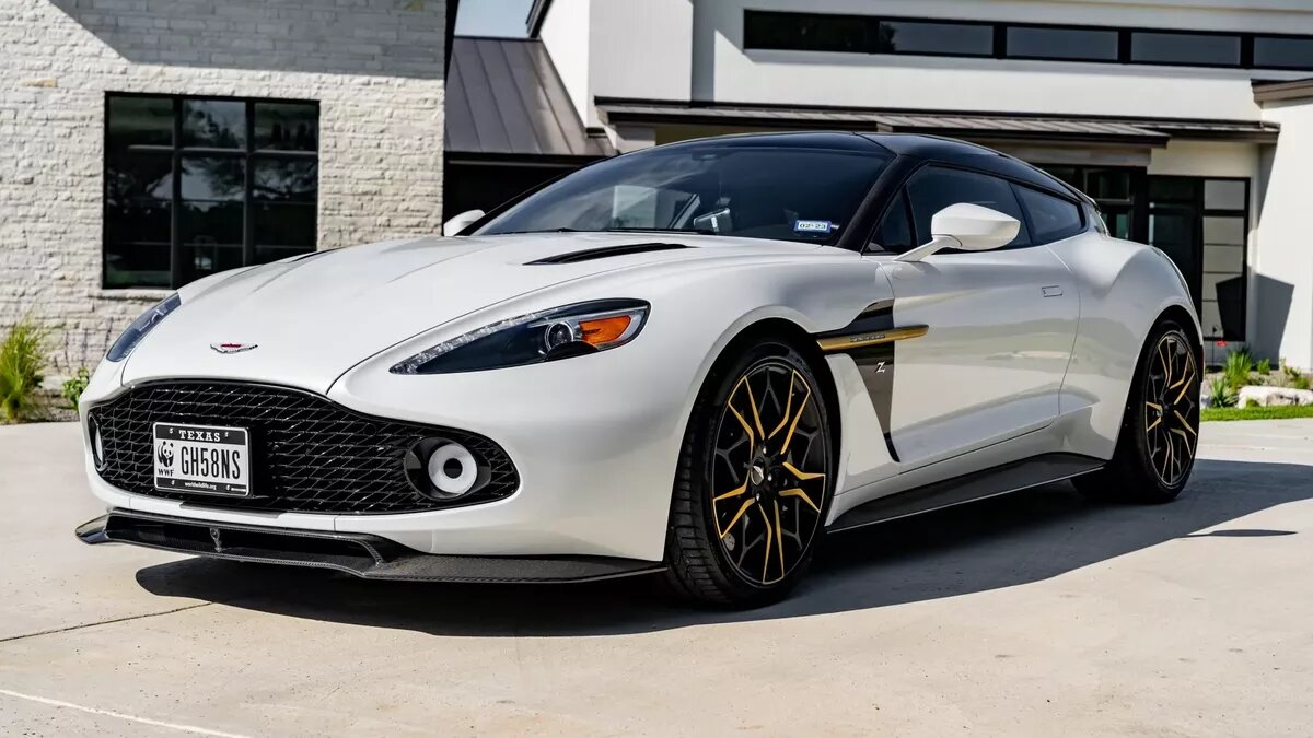 На продажу выставлен один из 99 шутинг-брейков Aston Martin Vanquish от Zagato