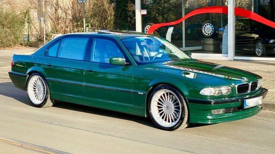 В Германии продают единственную в мире Alpina B12 6.0 в цвете British Racing Green