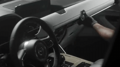Mazda показала интерьер нового флагманского кроссовера CX-90
