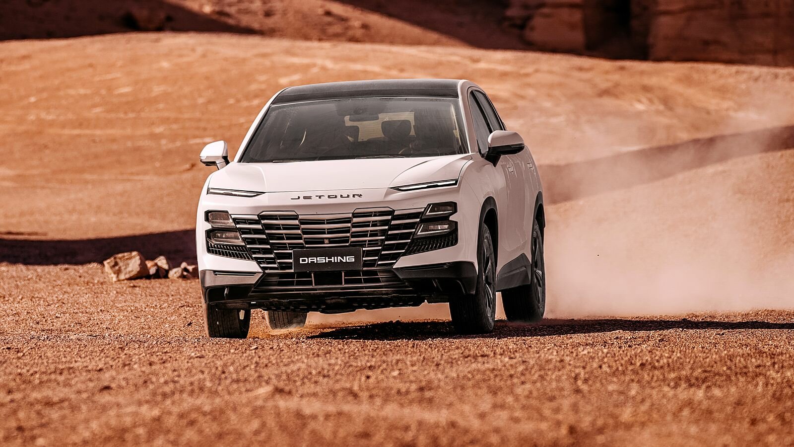 Новый кроссовер Jetour Dashing для России: объявлены цены и характеристики
