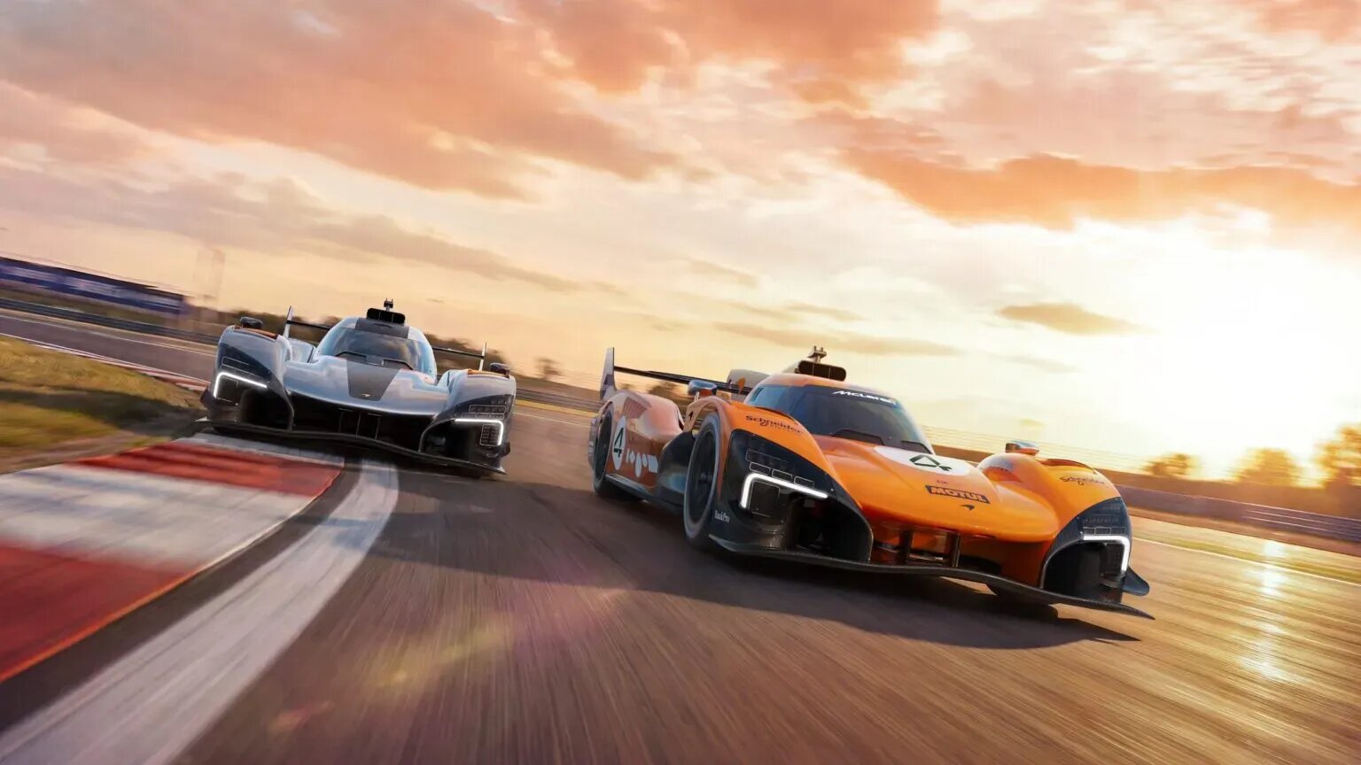 McLaren представил суперкар для марафона в Ле-Мане и его версию для продажи