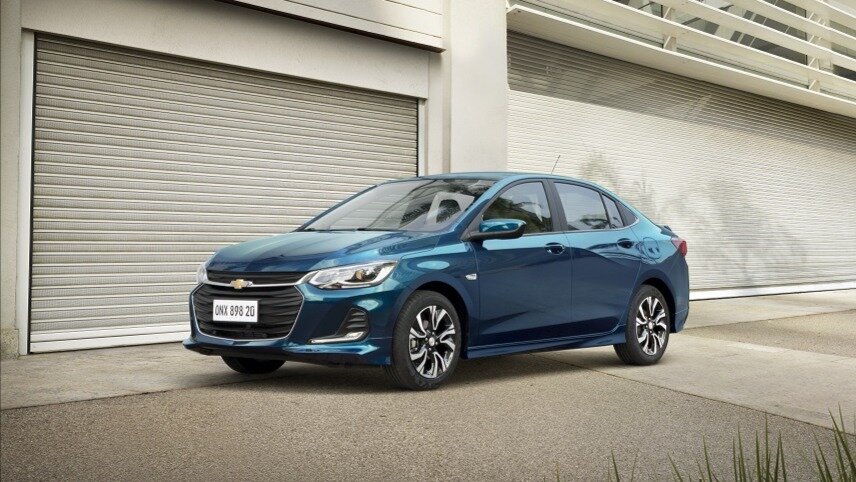 Chevrolet Onix в Казахстане оказался чуть дороже, чем Lada Vesta