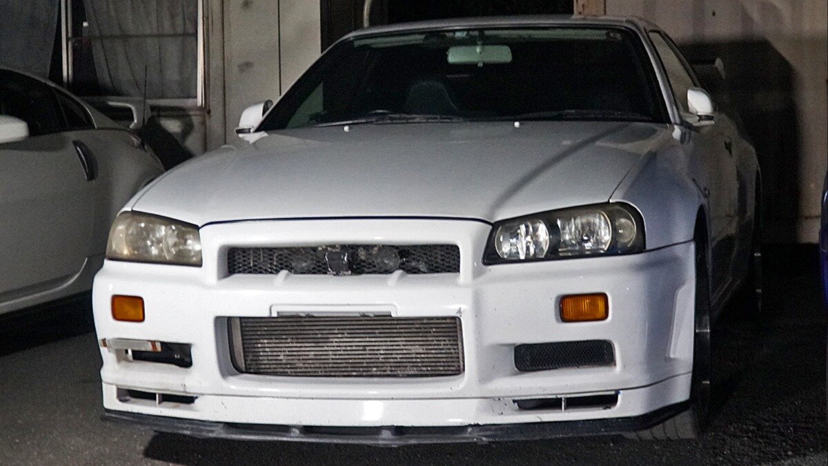 Nissan GT-R, который сломал Льюис Хэмилтон, спасли от угонщиков