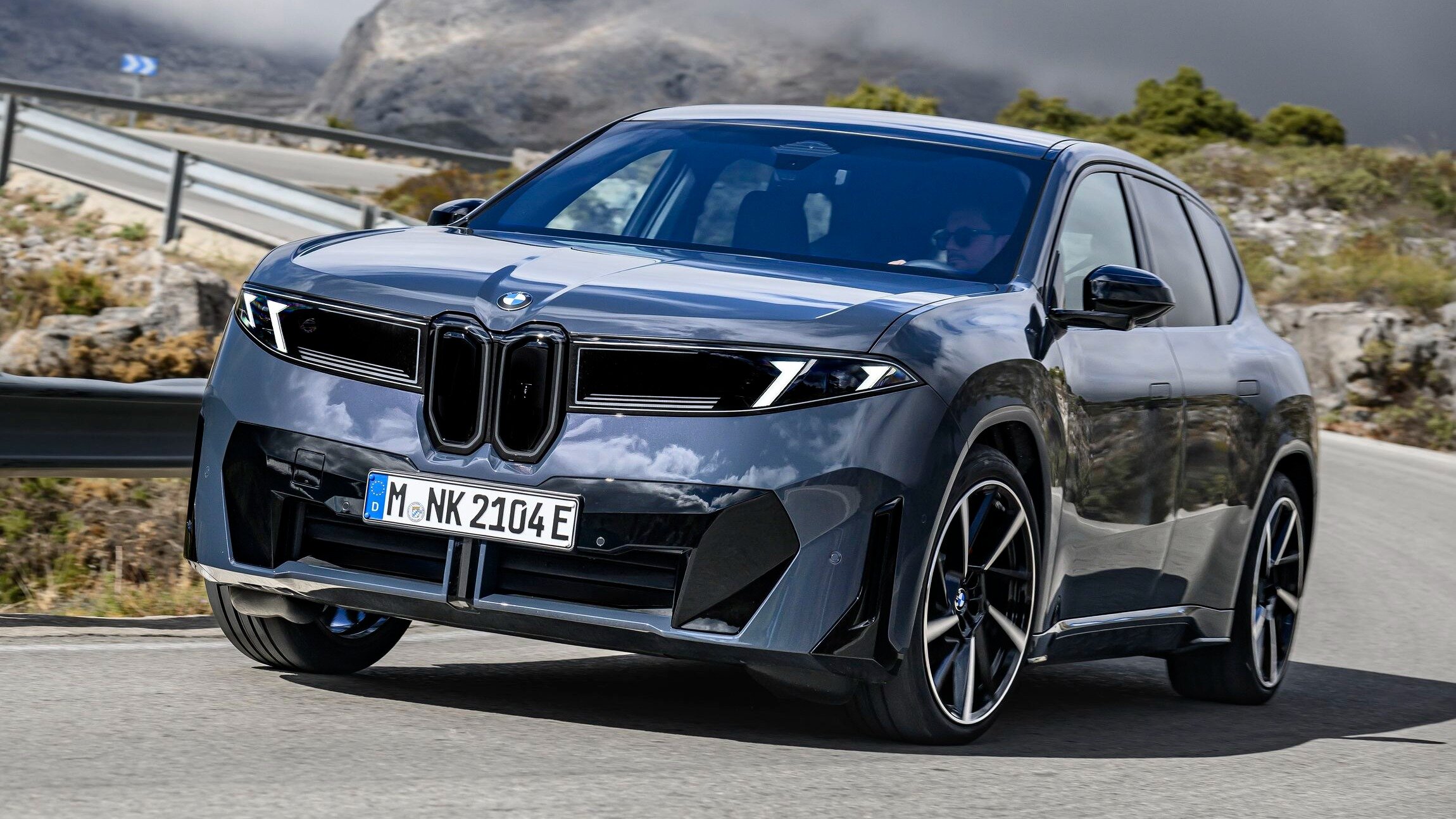 BMW впервые за 20 лет завоевал титул «Всемирный автомобиль года»