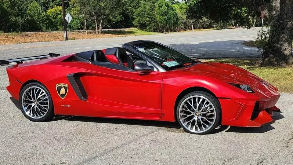 Реалистичную реплику Lamborghini Aventador на базе Pontiac оценили в 35 тысяч долларов