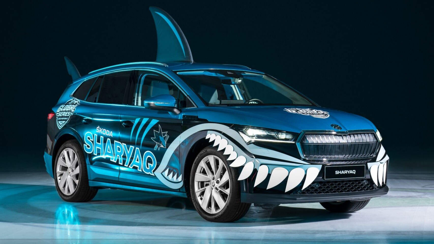 Skoda оснастила электрокар Enyaq iV клыками и плавниками