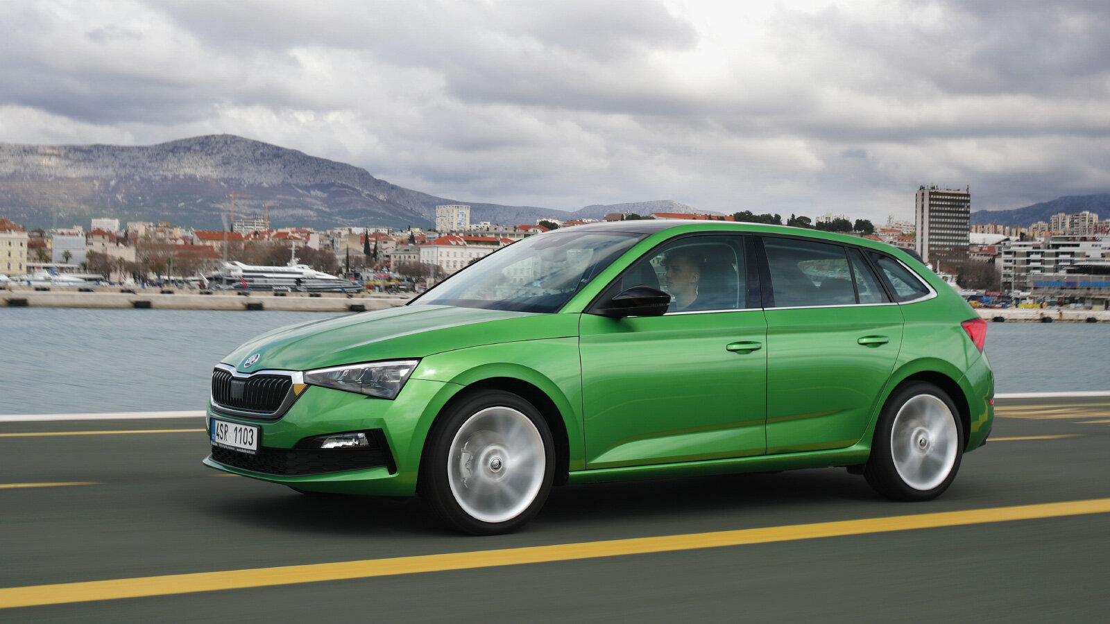Skoda будет делать дешёвые машины для себя и Volkswagen. В России тоже?