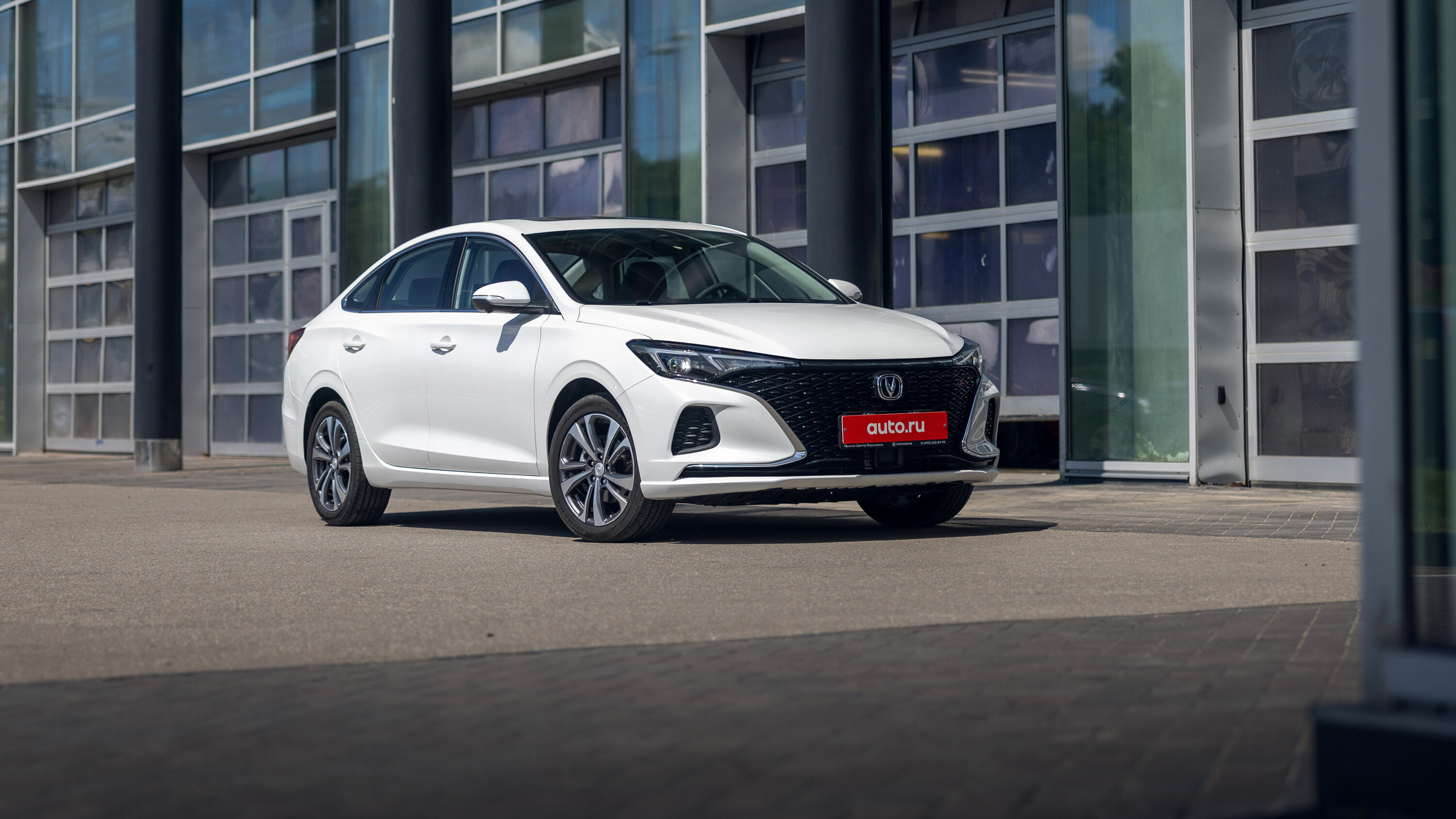 Подробный тест Changan Eado Plus: плюсы и минуты седана, потерявшегося на фоне ярких родственников
