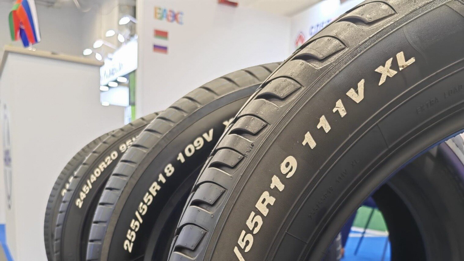 Автомобили Lada начнут оснащать белорусскими шинами с 2024 года 