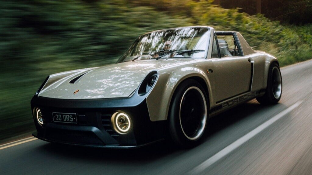 Британцы выпустили 400-сильный рестомод Porsche 914 за 440 тысяч долларов