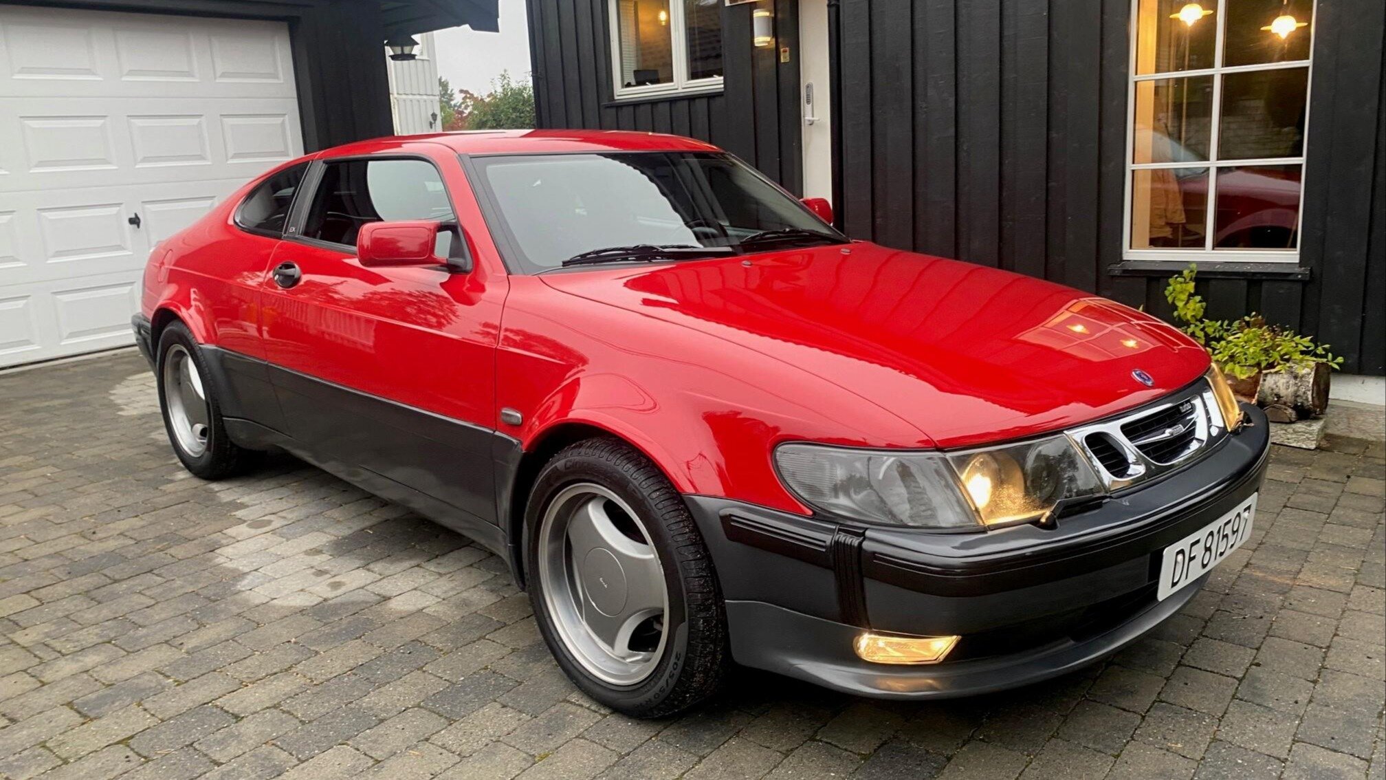 С молотка уйдёт уникальный прототип Saab, но он самодельный
