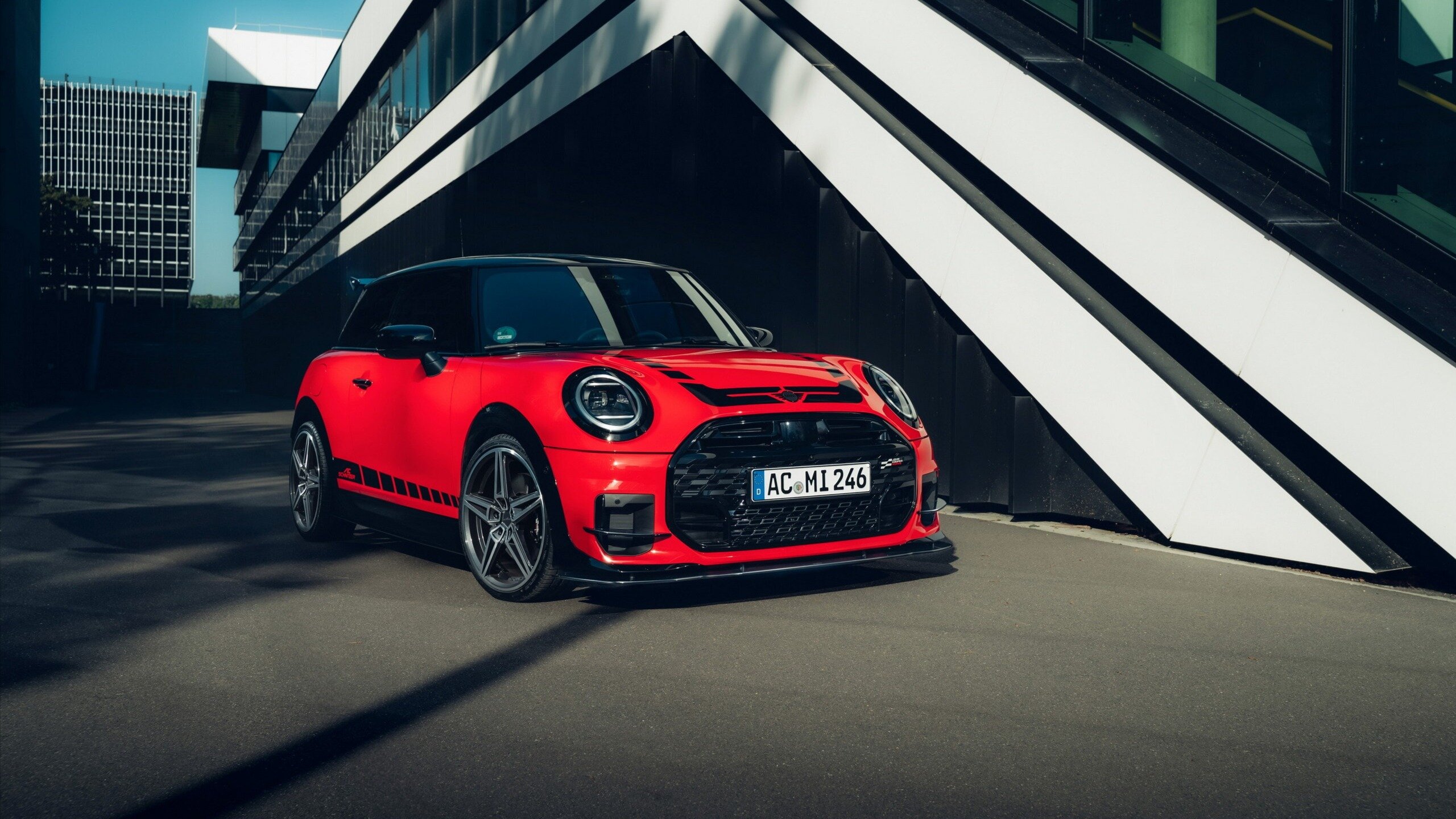 Новый MINI Cooper получил пакет доработок от AC Schnitzer