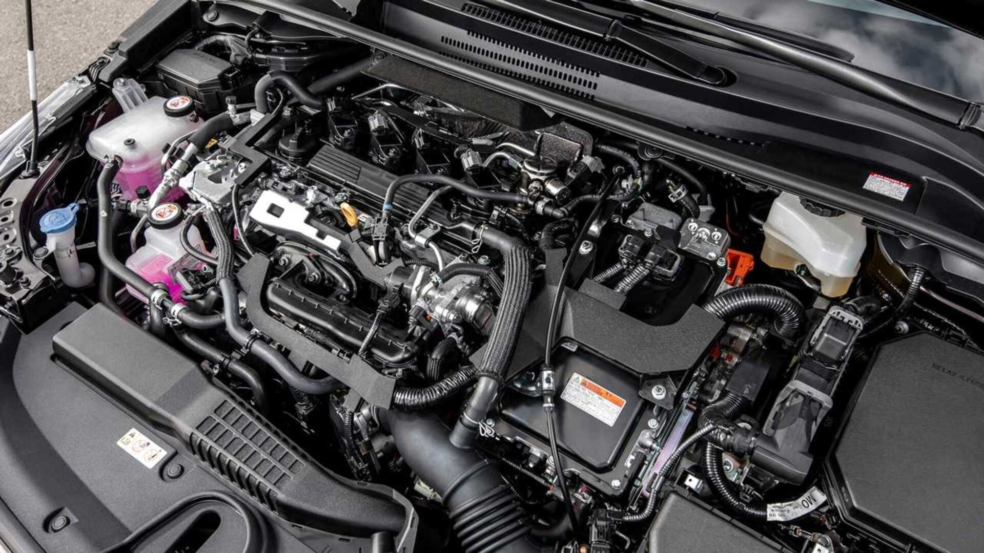 Toyota и Exxon объединились ради топлива, которое позволит сократить вредные выбросы на 75 процентов