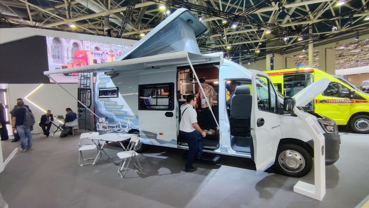 «ГАЗель NN» превратили в четырёхместный автодом и низкопольный электрофургон