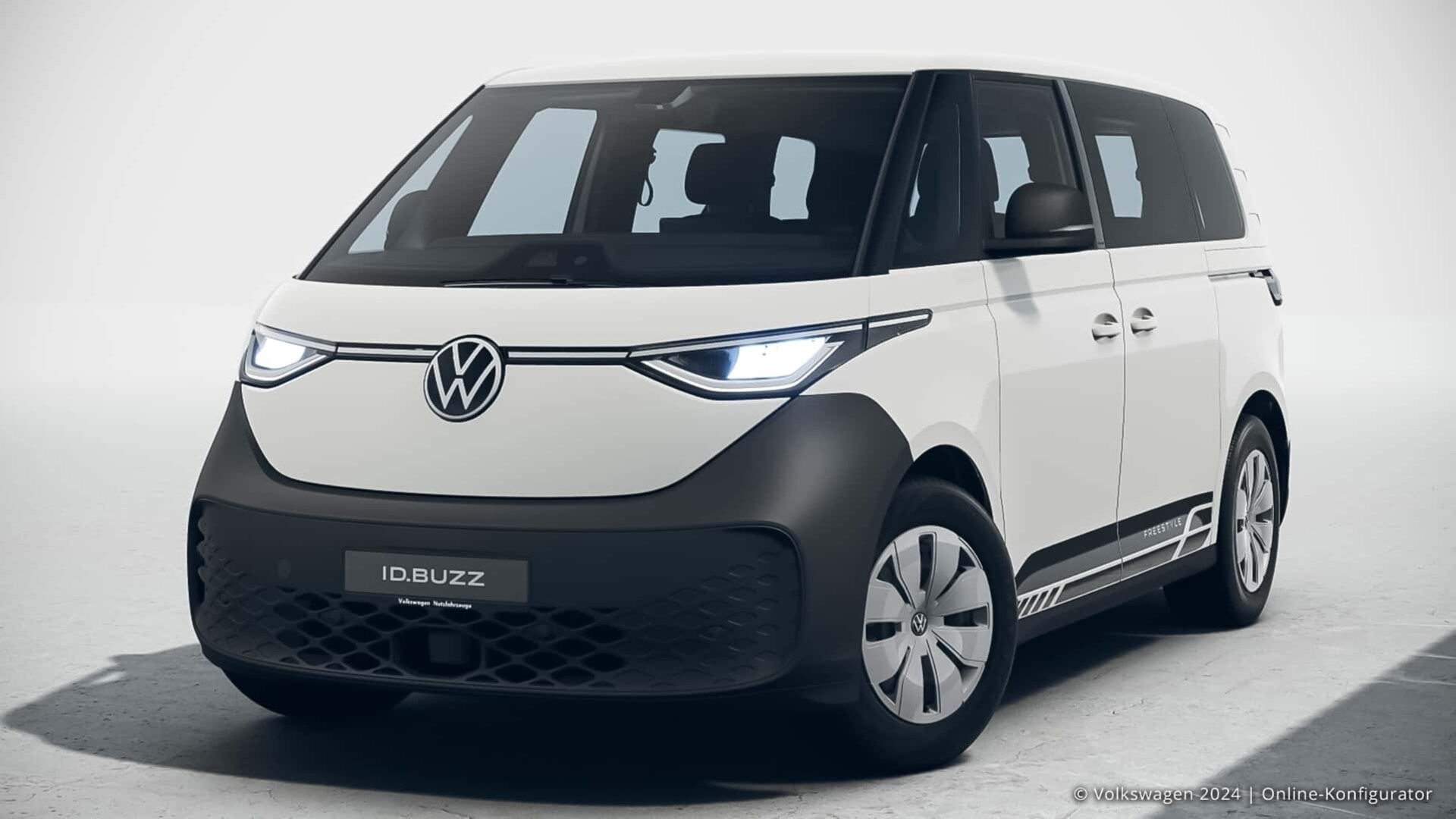 Volkswagen выпустил базовую версию ID.Buzz с чёрными бамперами и штампованными дисками