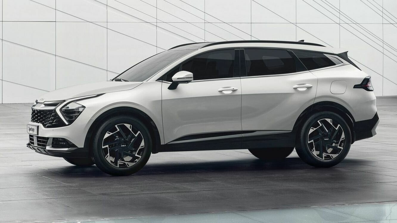 Стали известны сроки появления в России нового Kia Sportage