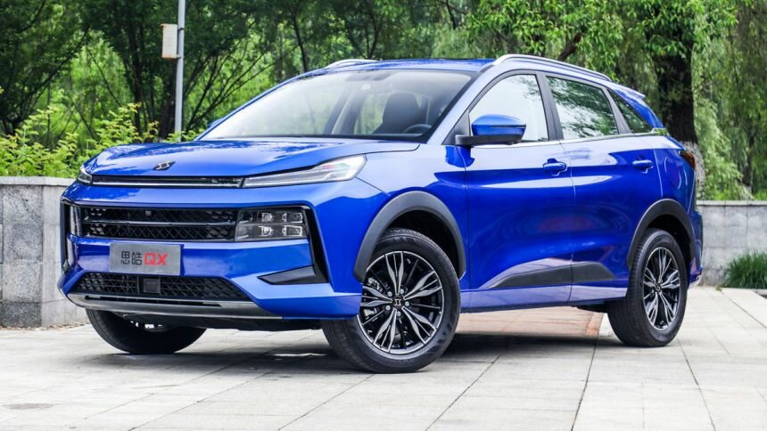 В России сертифицировали конкурента Toyota RAV4 от китайской марки JAC