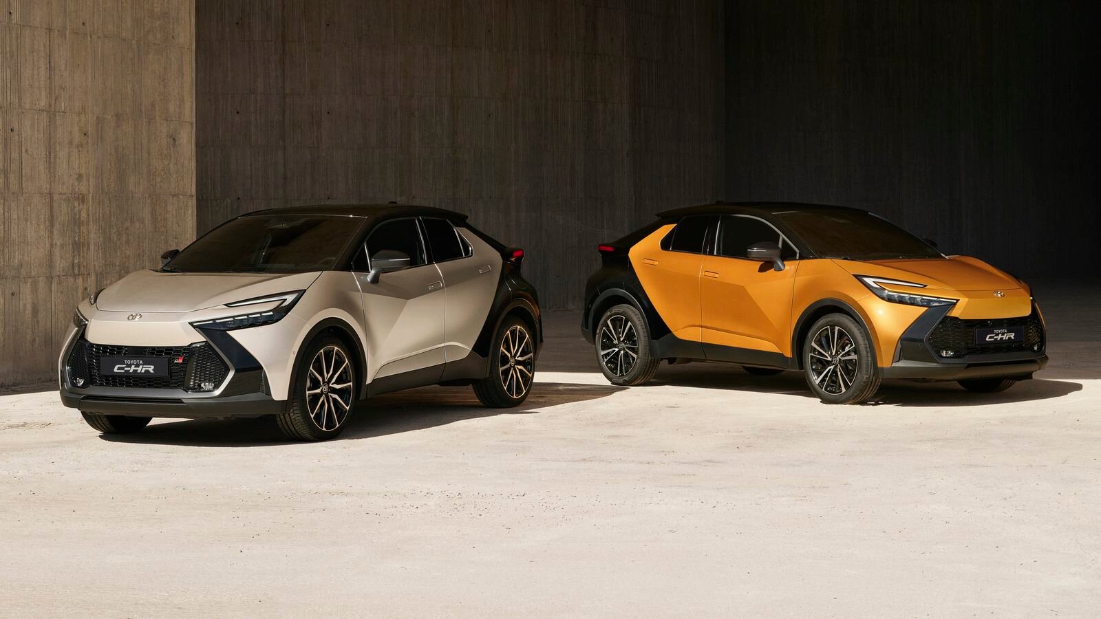 Новый кроссовер Toyota C-HR представлен официально: внешность в стиле Prius и гибриды