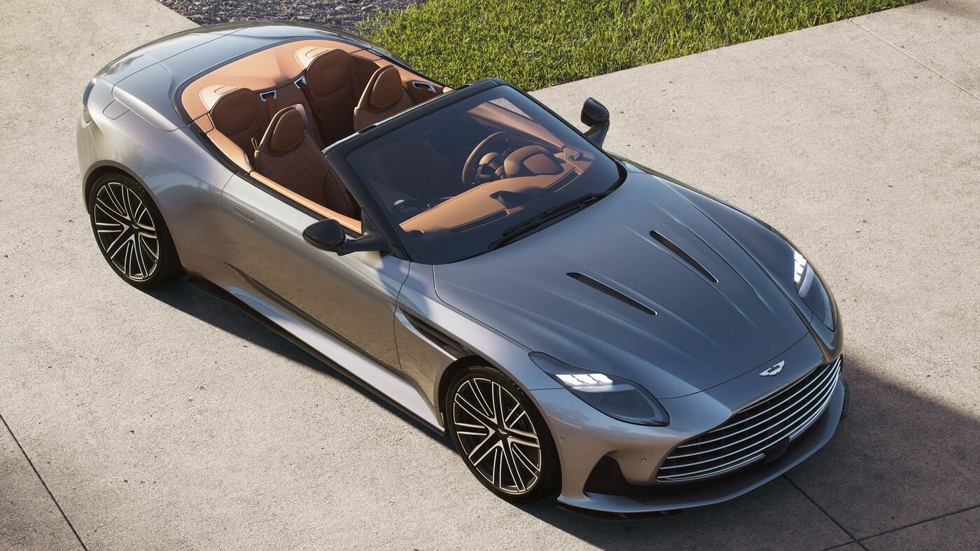 Aston Martin представил кабриолет DB12 Volante: восьмислойная тканевая крыша и 325 км/ч