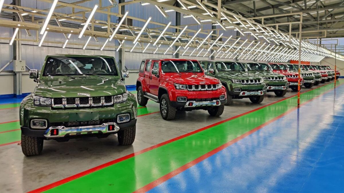 На складах «Автотора» скопились тысячи непроданных машин