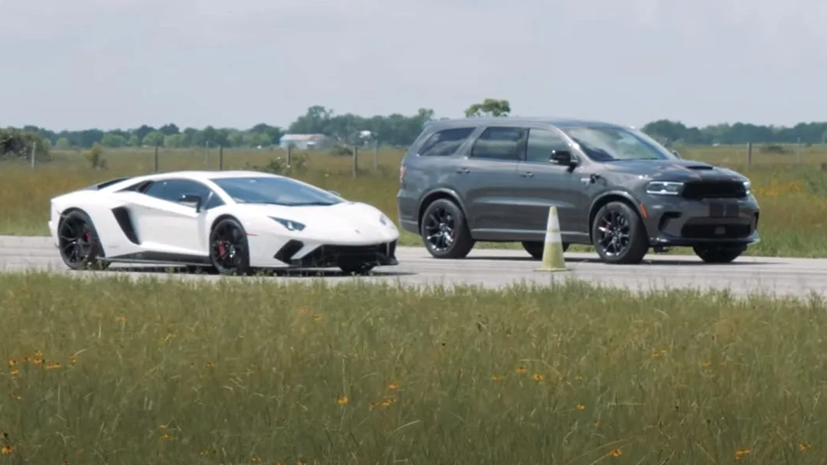 Огромный Dodge против Lamborghini Aventador: попробуйте угадать, у кого тут не было шансов