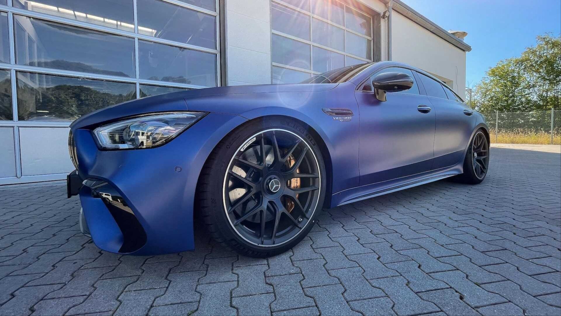 Тюнеры добавили супергибриду Mercedes-AMG GT 63 S E Performance больше ста сил