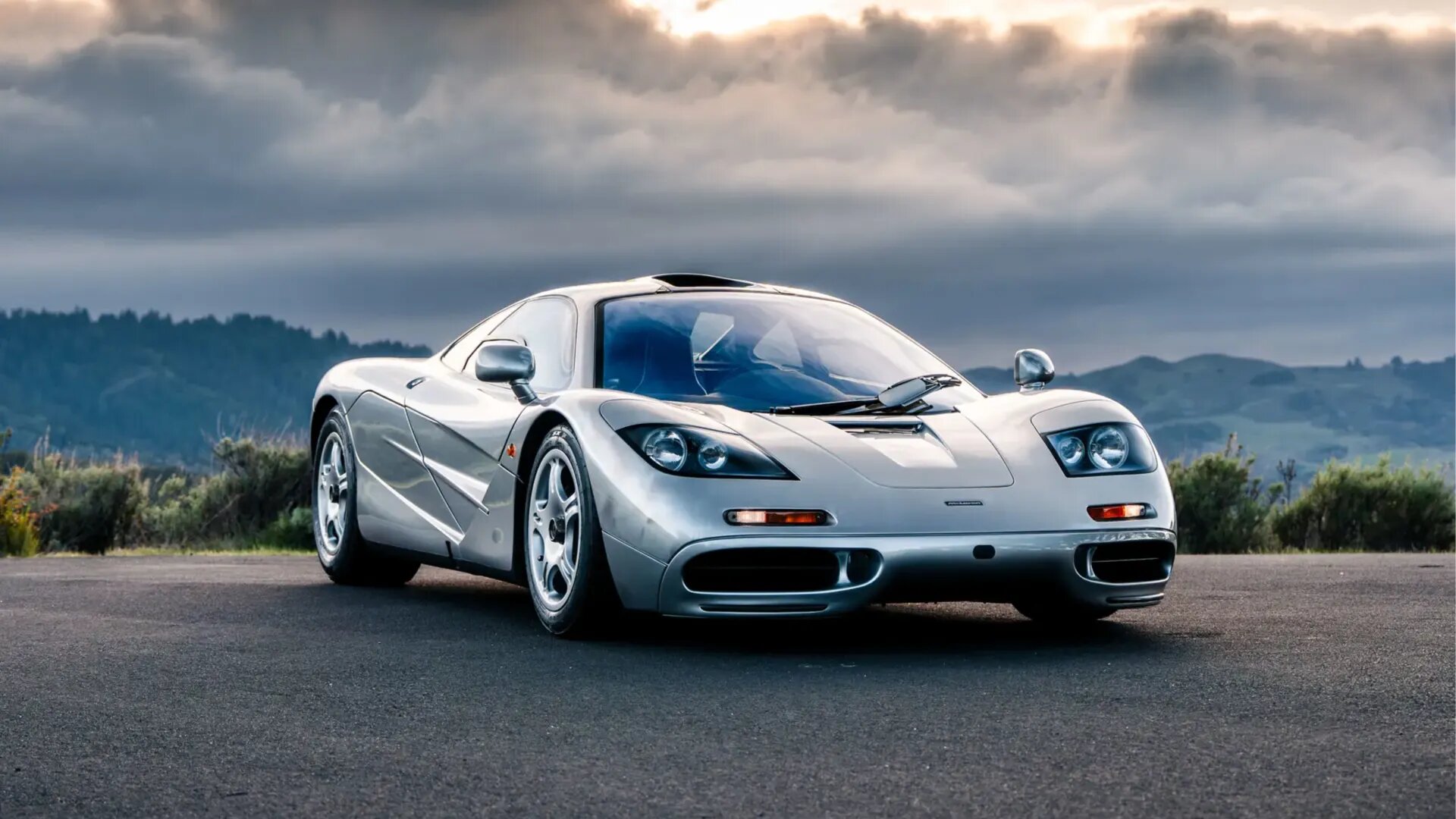 Редчайший суперкар McLaren F1 рассчитывают продать за 23 миллиона долларов