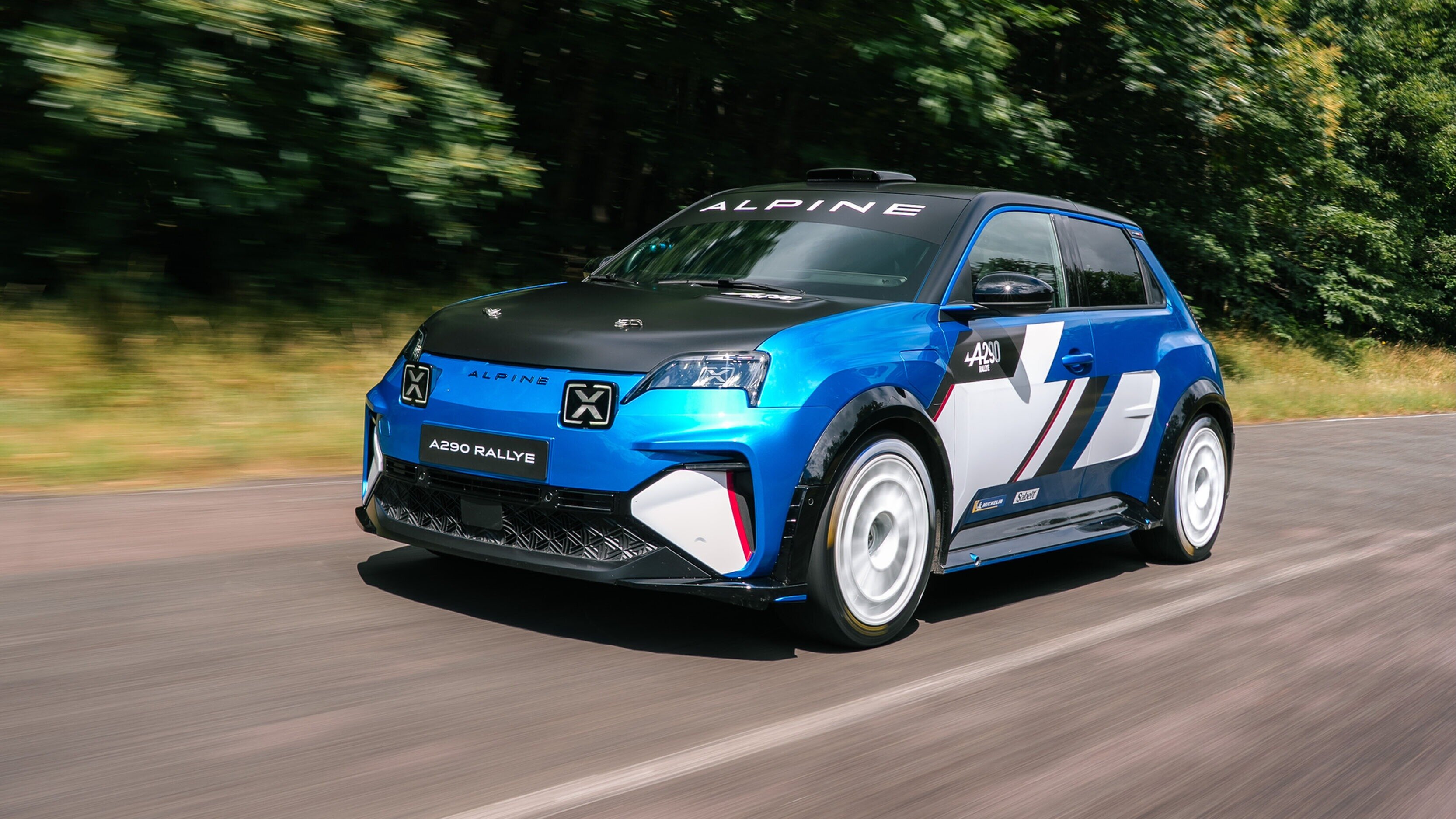 Представлен гоночный электрохэтч Alpine A290 Rallye за 60 тысяч евро