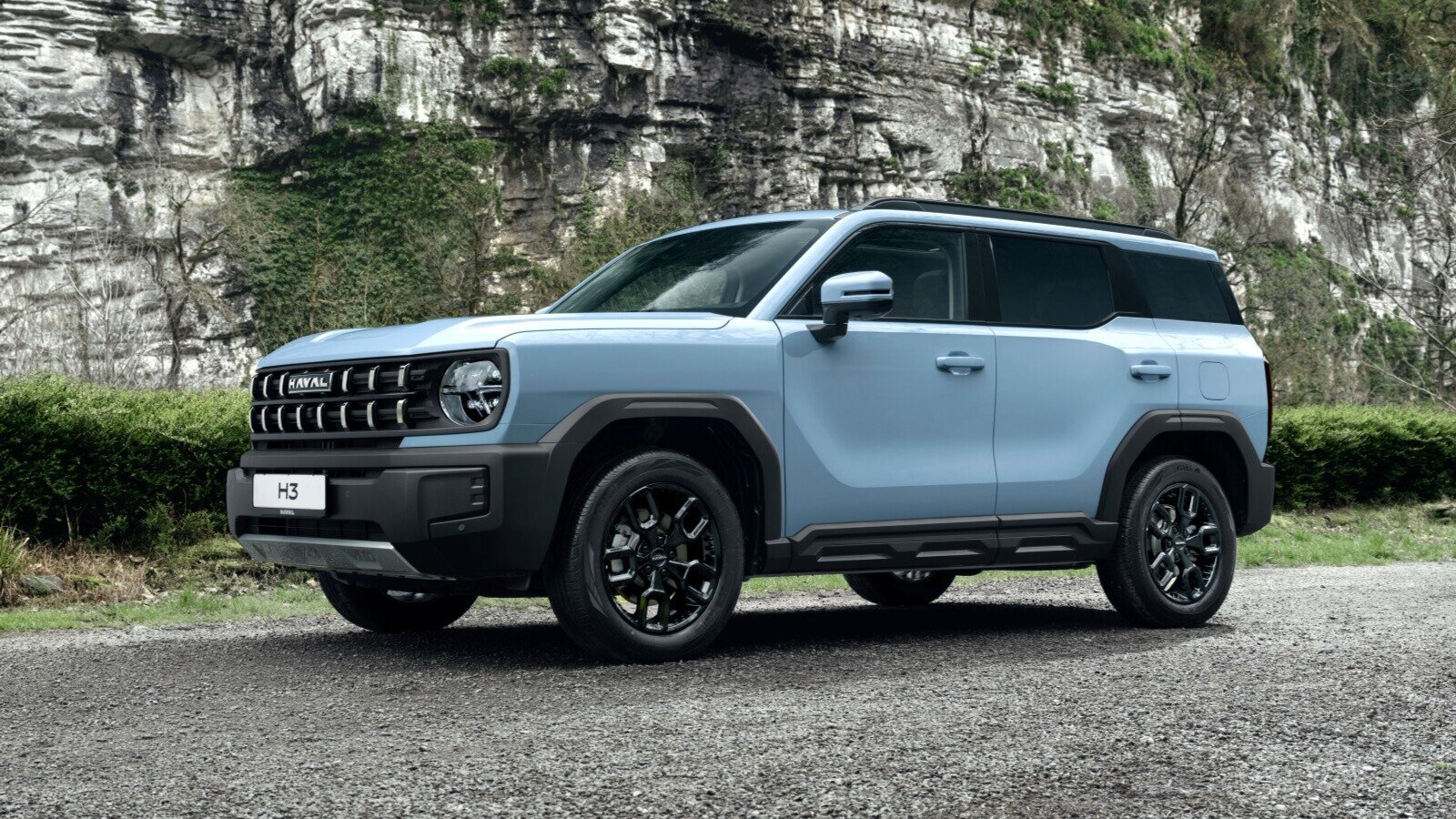 Компактный кроссовер Haval H3 для России: известны цены