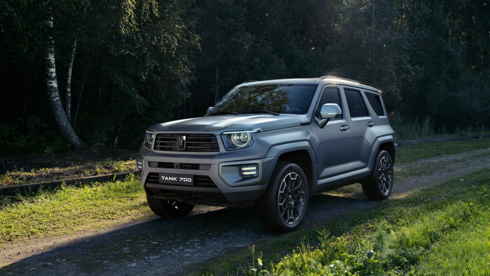 В России объявили цену гибридного Tank 700 Hi-Performance