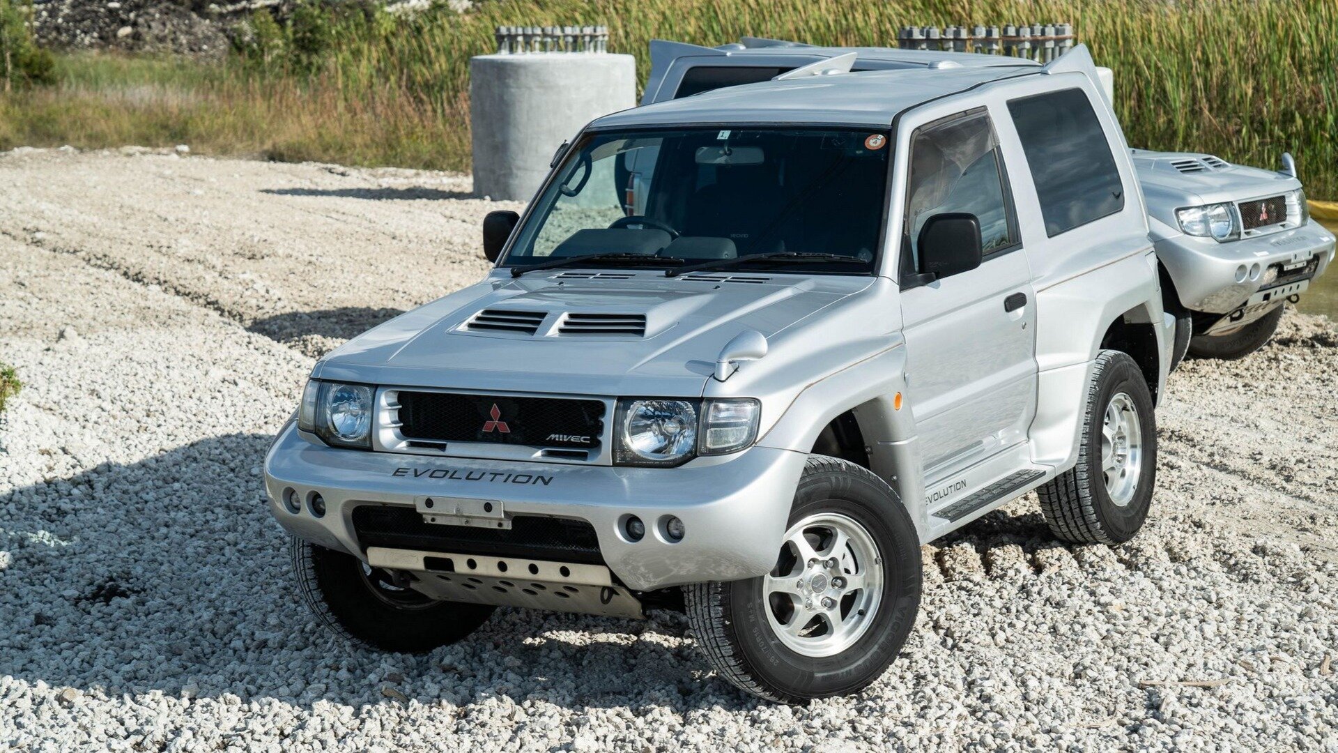С молотка уйдёт редкий Mitsubishi Pajero Evolution с «механикой»