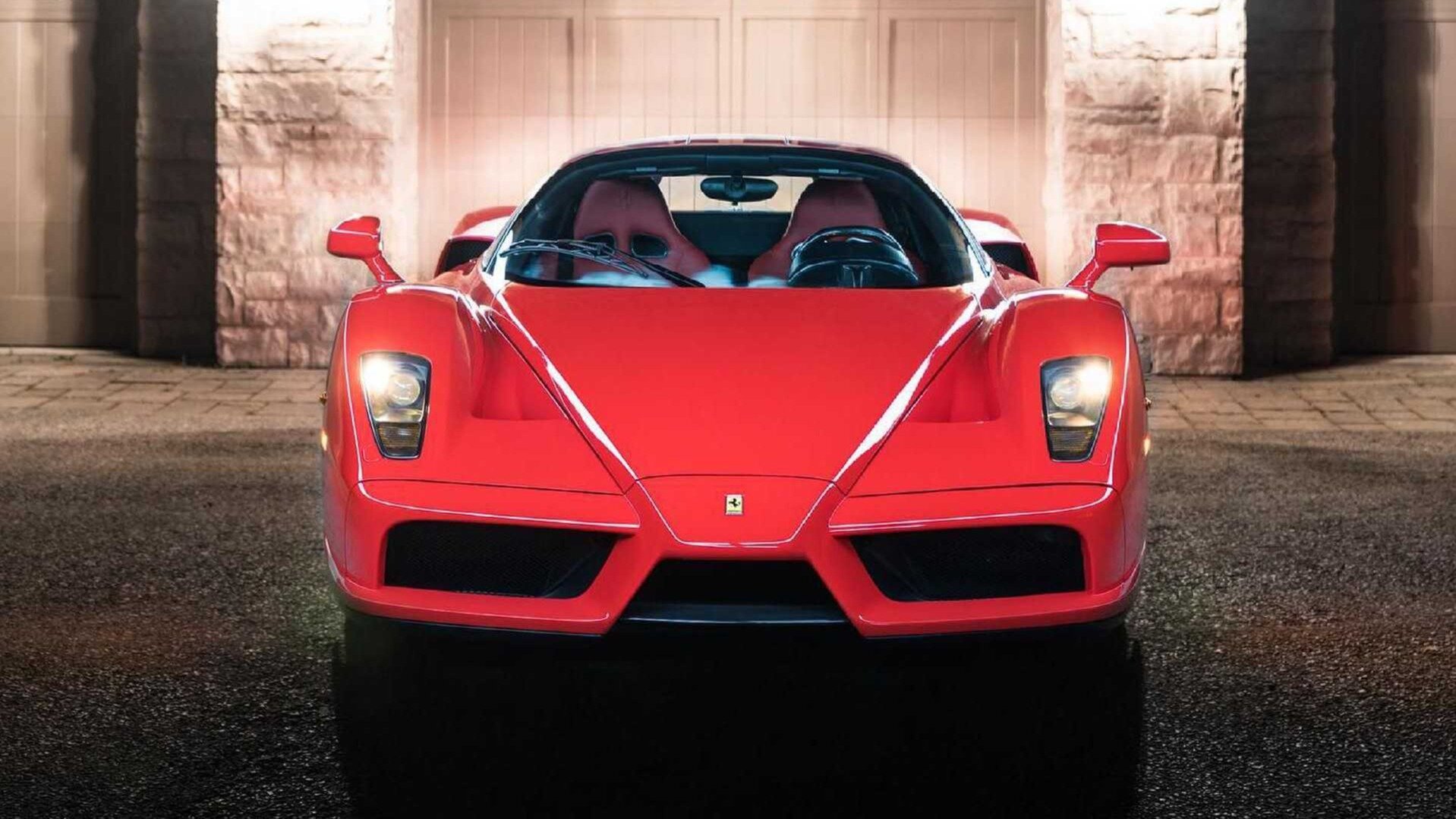 Посмотрите на редчайший Ferari Enzo, который продали за 280 миллионов рублей