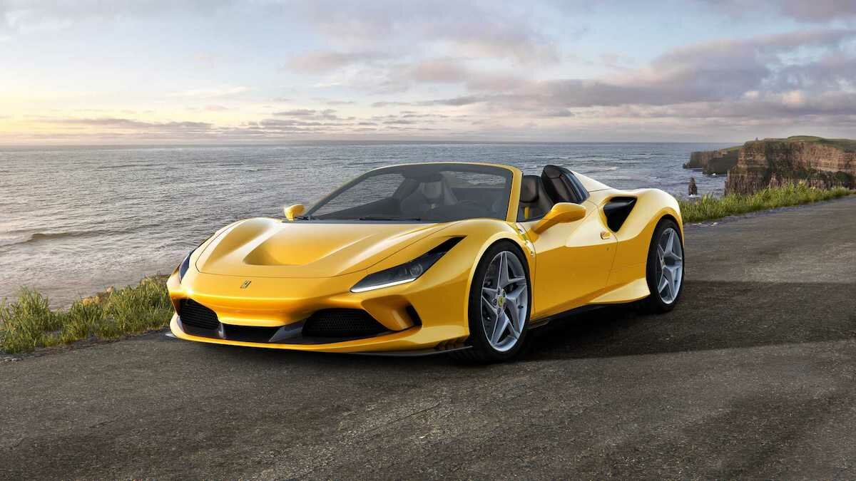 Родстер Ferrari F8 Spider оказался столь же быстрым, как купе Tributo