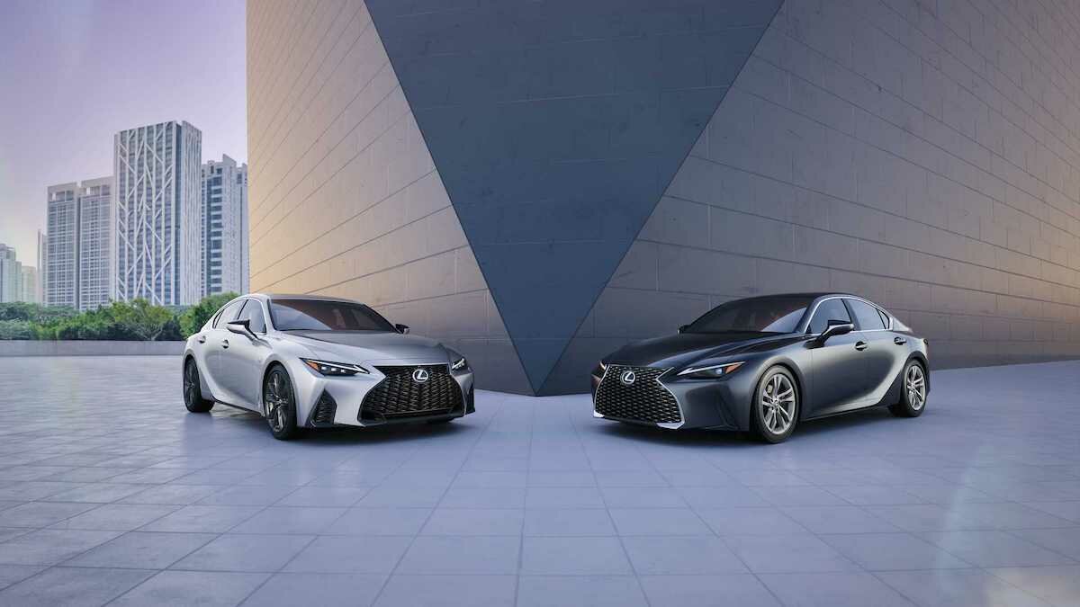 Новый Lexus IS: 6 фактов про сильно модернизированный седан