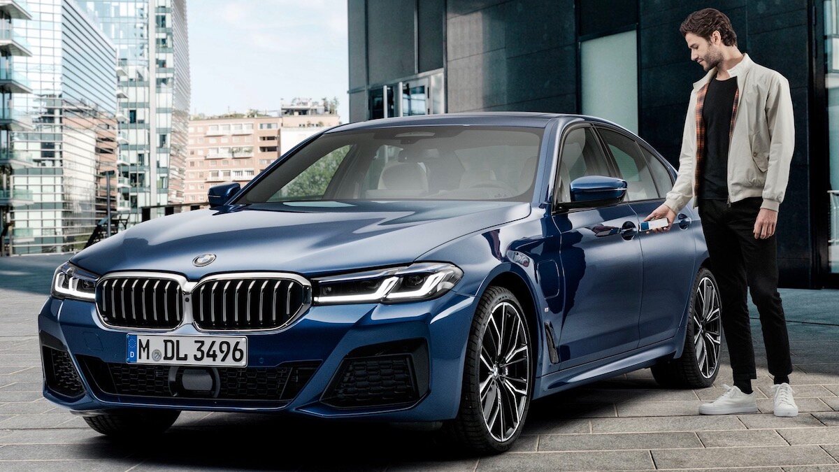 iPhone заменит ключи от новых BMW