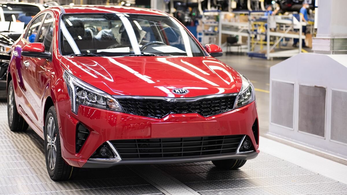 В России началось производство обновлённого седана Kia Rio